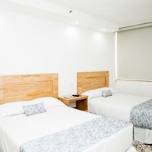 Habitación con 2 Camas Individuales